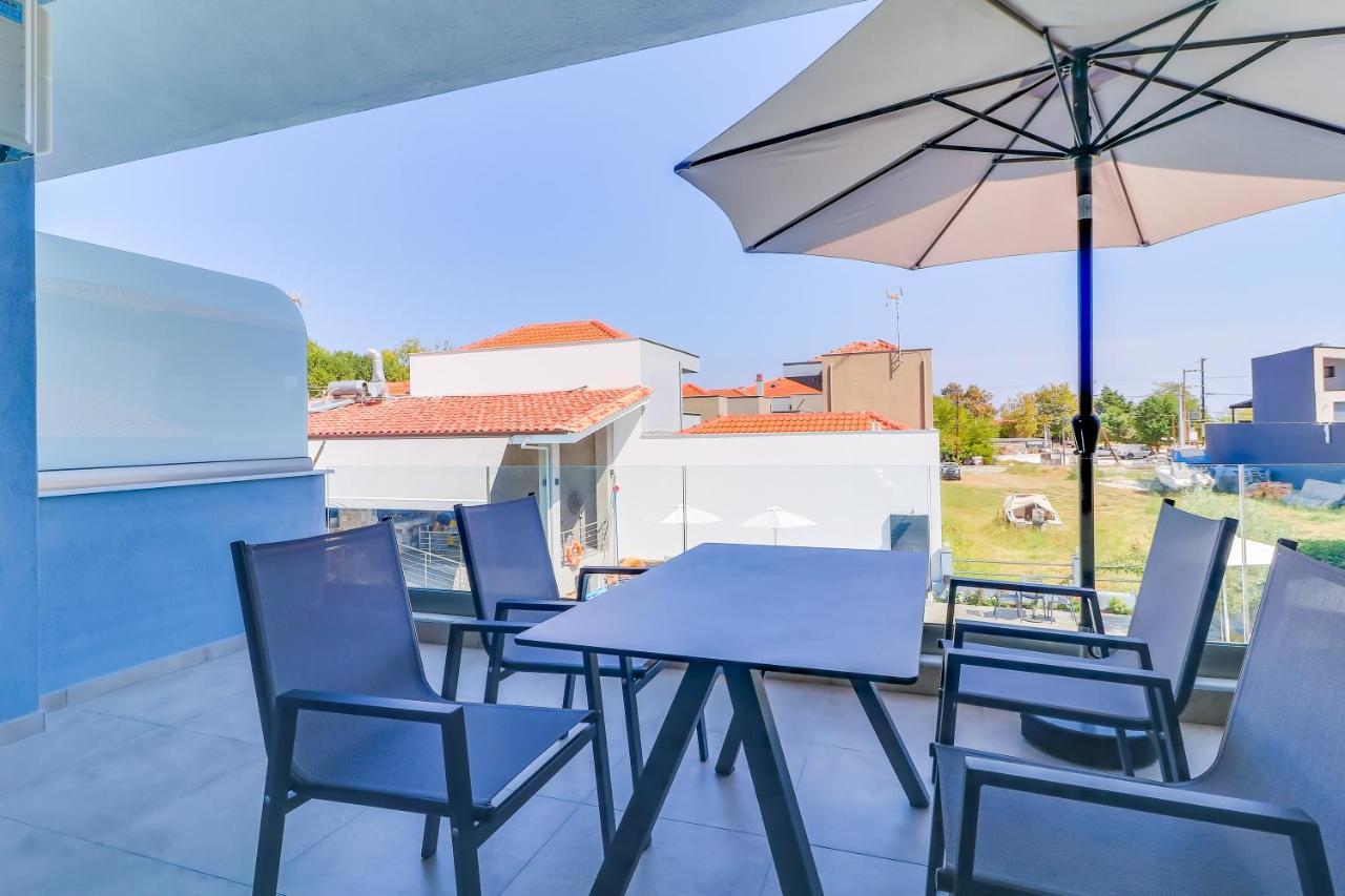 Theros Villas & Suites Chrysi Ammoudia Exterior photo